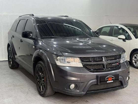 DODGE JOURNEY 3.6 RT AWD V6 GASOLINA 4P AUTOMÁTICO DODGE JOURNEY 3.6 RT AWD V6 GASOLINA 4P AUTOMÁTICO